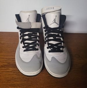 Jordan KO White Wolf Grey